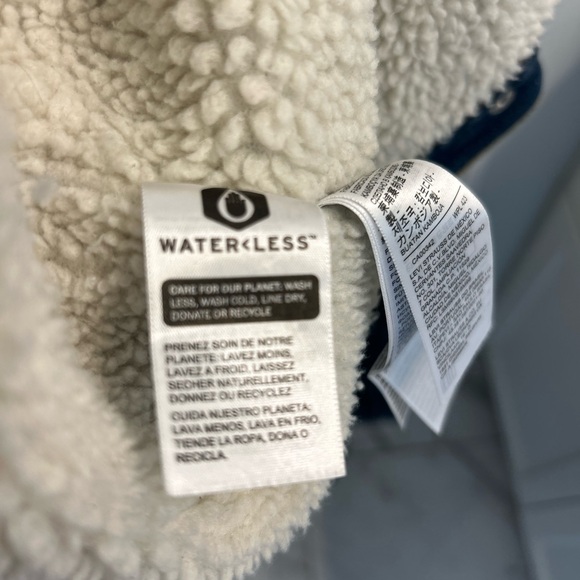 Levi's Blue Denim Jacket with Sherpa Collar - Picture 5 of 11